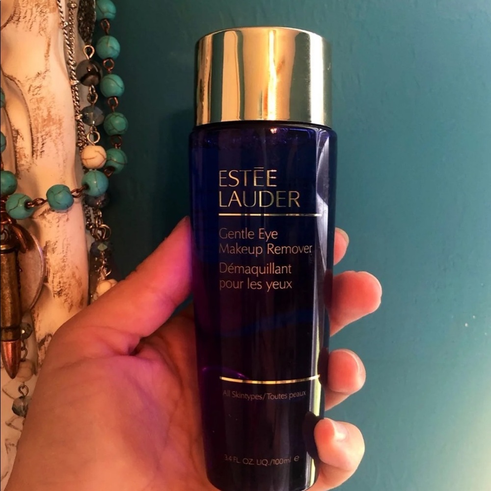 Make up remover